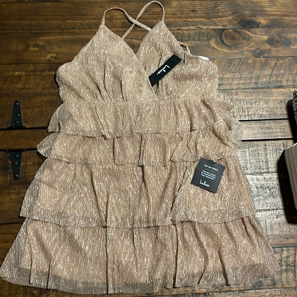 NWT Lulus rose gold ruffled mini dress size medium.